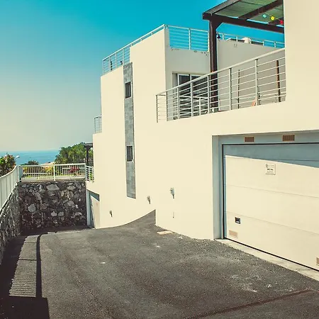 Townhouse In Cs/109 شقة *